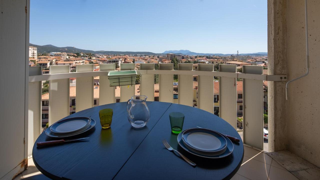 Ferienwohnung Welcomely - Alle Porte Della Costa Smeralda Olbia Exterior foto